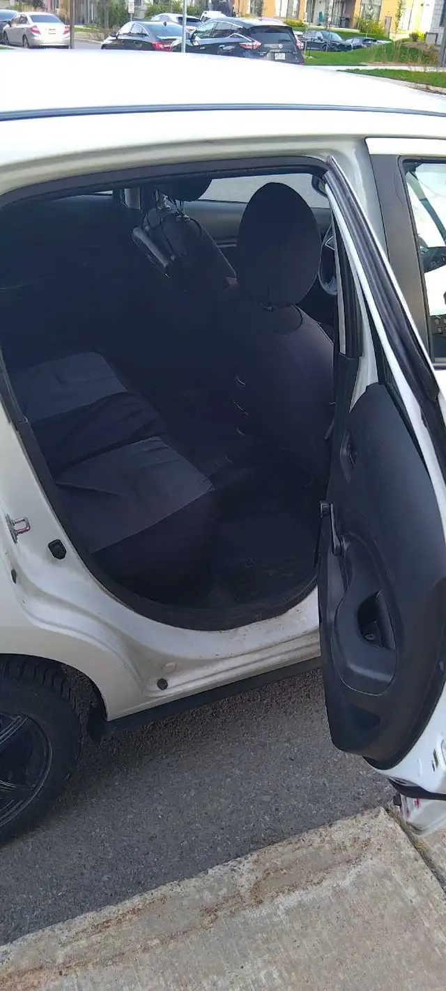 Mitsubishi Mirage 2017598236114767718406