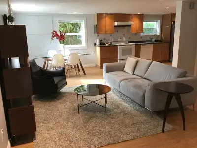 Furnished Garden Suite in Fairfield, Victoria