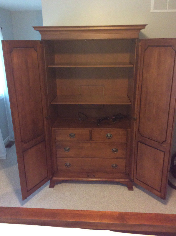 furniture Armoire in Dressers & Wardrobes in Ottawa - Image 2