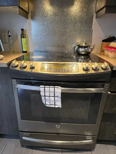 cuisinière/Four GE , View more