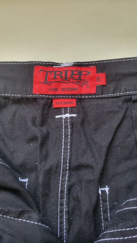 Tripp NYC Black Pants Size S Unissex With Chains in Other in Gatineau - Image 2