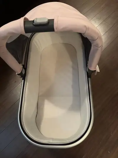 Uppababy Bassinet, View more