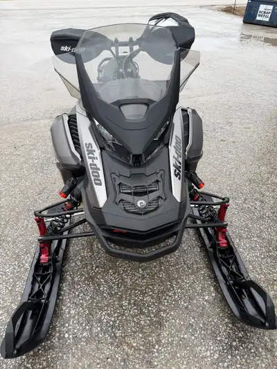 Ready to go! Recent jack shaft and bearing replaced. Primary and secondary rollers replaced. New bel...