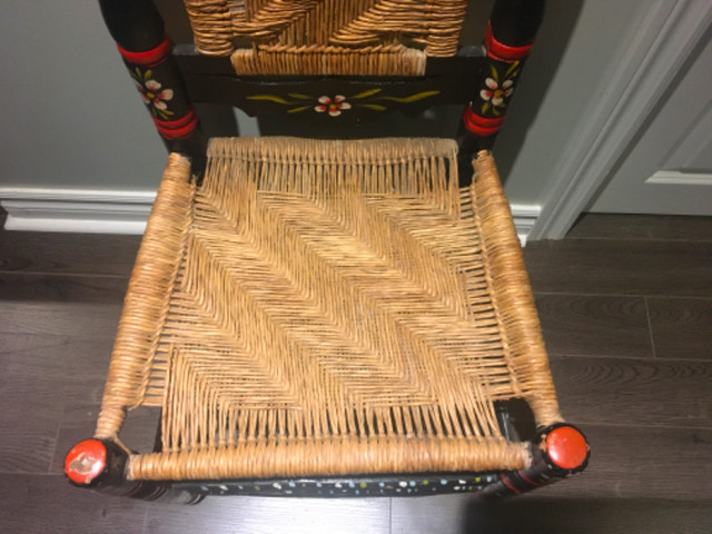 Chaise artisanale en rotin dans Chaises, Fauteuils inclinables  à Ouest de l’Île - Image 3