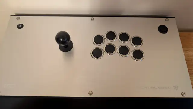 Hori Fighting Edge Fightstick pour PS5/PS4/PC in Other in City of Montréal - Image 3