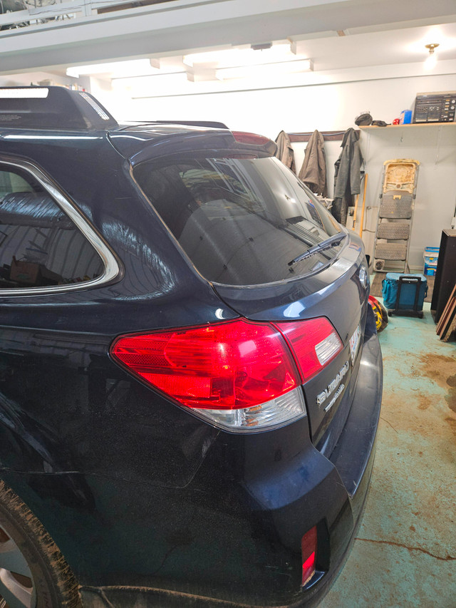 2012 subaru outback for sale by owner in Cars & Trucks in Edmonton - Image 4
