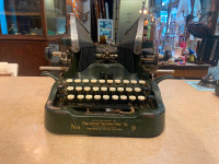 Oliver #9 Batwing Typewriter