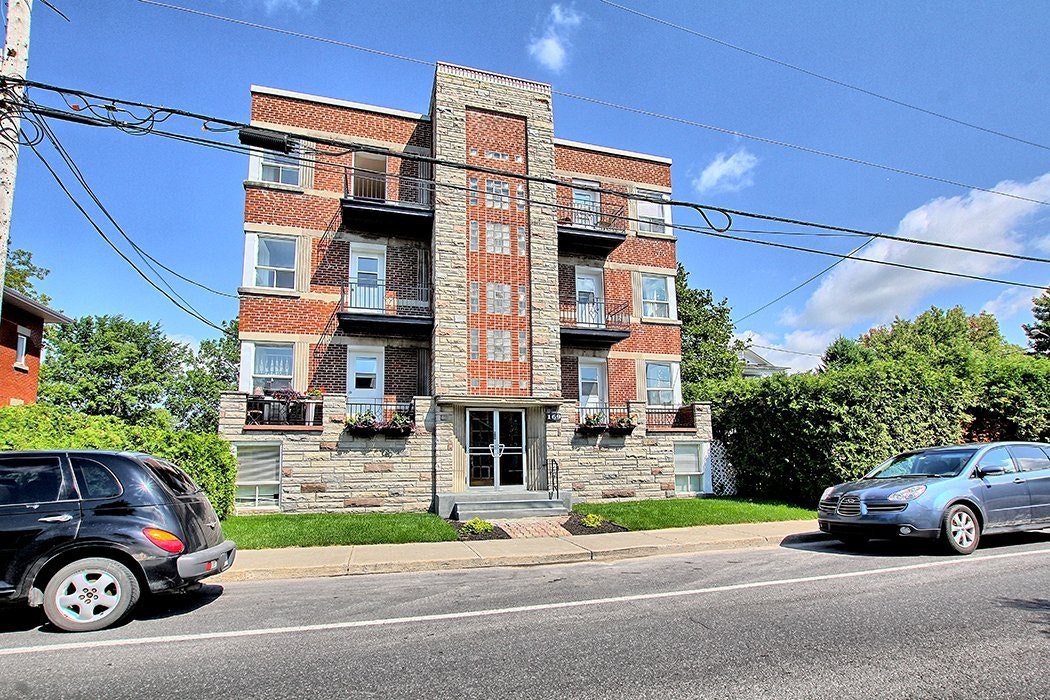 ** 1er AOUT - 4 1/2 (Coll. Mil et Vieux St-Jean) 169 Gouin ** — photo 1