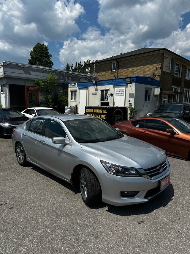2014 Honda Accord in Cars & Trucks in City of Toronto - Image 2
