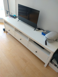 TV - IKEA's Hemnes
