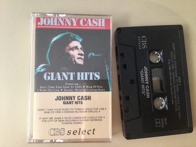 4 Vtg Johnny Cash Audio Cassette Johnny Cash Is Coming to Town in CDs, DVDs & Blu-ray in Ottawa - Image 3