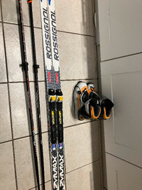 Cross country skiing set