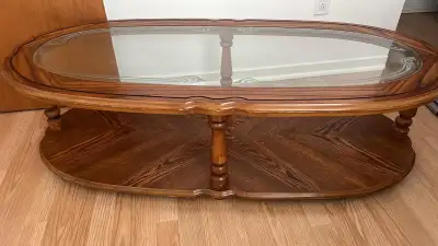 coffee Table/ Table de salon, View more