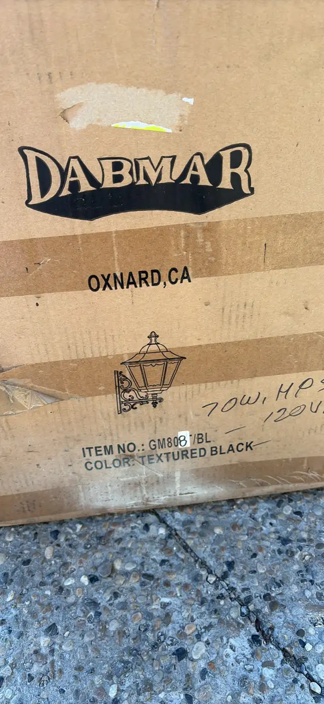 Dabmar Outdoor Light in Anguilla in Canada - Image 2