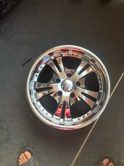 Set of four rims in great condition Size 16 inches BP 5x114