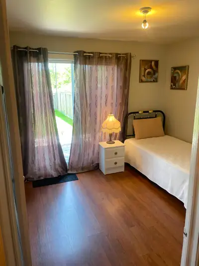 - Private room in a clean house, for 1 female. - Single occupancy, NO couples - Located in Eastern P...
