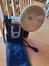 Caméra Argus Reflex (Vintage)