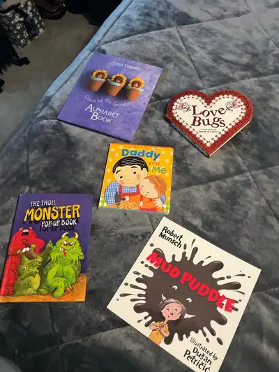 Children's Books Bundle, View more