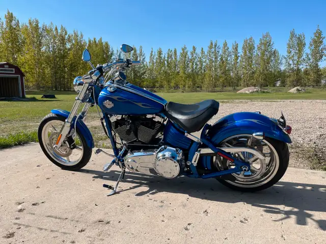 2008 Harley Davidson Rocker C (FXCWC) in Street, Cruisers & Choppers in Regina - Image 5