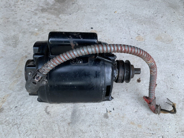 Tamper vintage electric AC motor in Other in Hamilton - Image 4