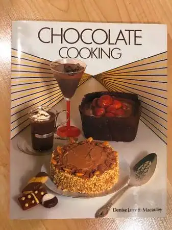 Chocolate Cooking Cookbook - $10 in Other in Mississauga / Peel Region - Image 2