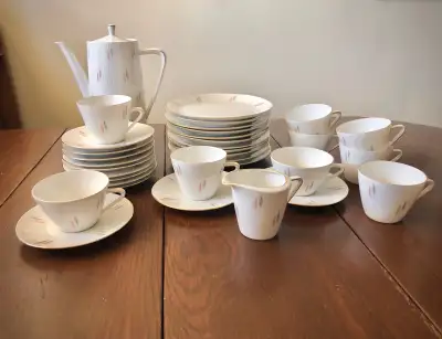 Monika. 35 piece (including lid) German porcelain group, 50s Seltmann Weiden Bavarian tea set. In go...