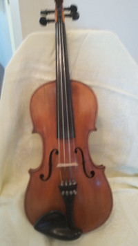 Violin $x4 excellent condition