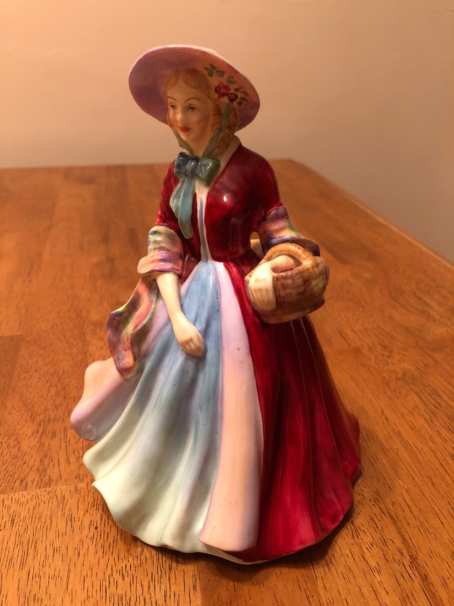 Bone China Royal Doulton Lady in Arts & Collectibles in Edmonton