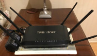 TRENDnet router, Model:TEW-828DRU