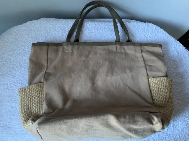 Garden tool belt and tote bag with pockets in Hand Tools in Hamilton - Image 4