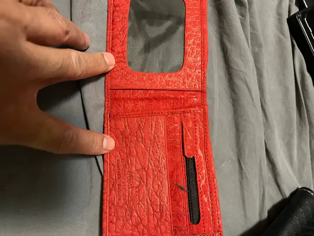 Leather Wallets For Men In Black, Brown & More in Men's in Calgary - Image 7