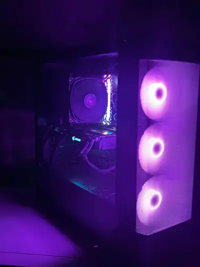 RTX 2070 Super Eqiv / Ryzen 5 Gaming PC, View more