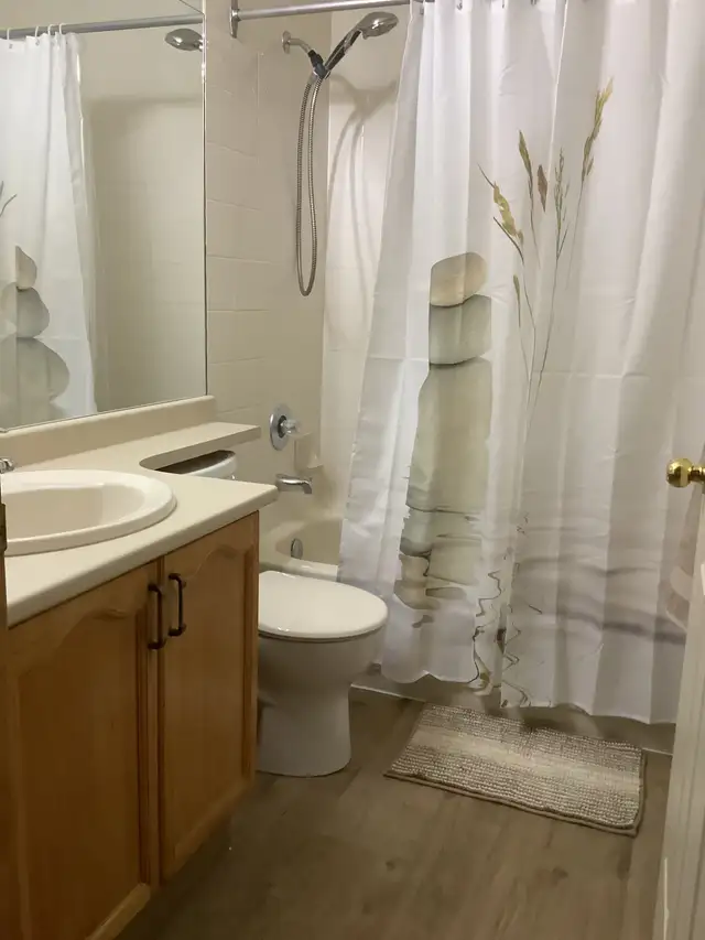 Furnished Bedroom with Own Bathroom in Sandstone NW Calgary