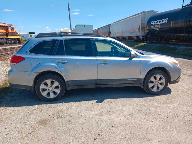 2012 Subaru Outback AWD - 115,500Kms CERTIFIED $8500 OBO in Cars & Trucks in Oakville / Halton Region - Image 4