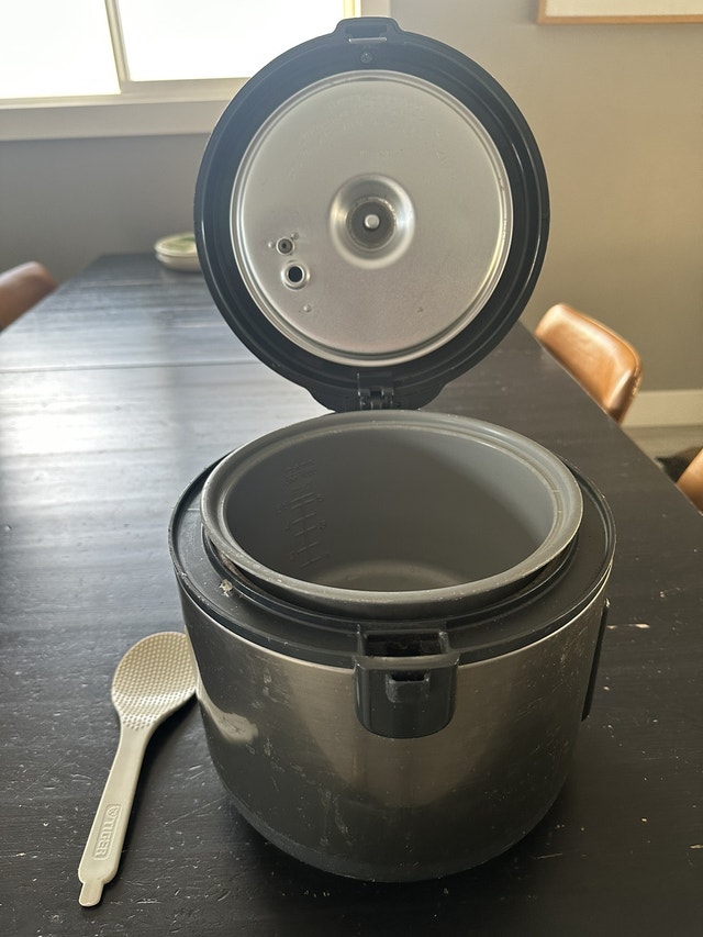 Tiger 5Cup Rice Cooker Microwaves & Cookers Saskatoon Kijiji