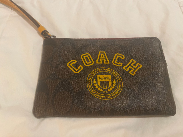 COACH Zip Wristlet in Women's - Bags & Wallets in Bedford - Image 3