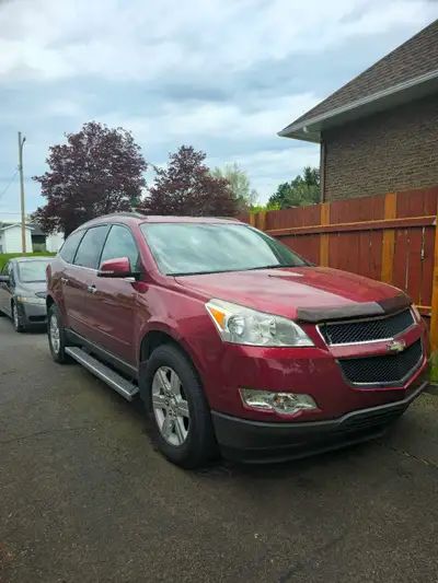 Chevrolet Traverse LT 2010 à vendre. Acheteur sérieux seulement. Très propre pour son année. Jamais...