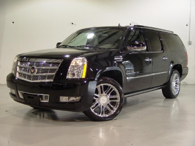 2010 Cadillac Escalade SUV/ESV - Wanted