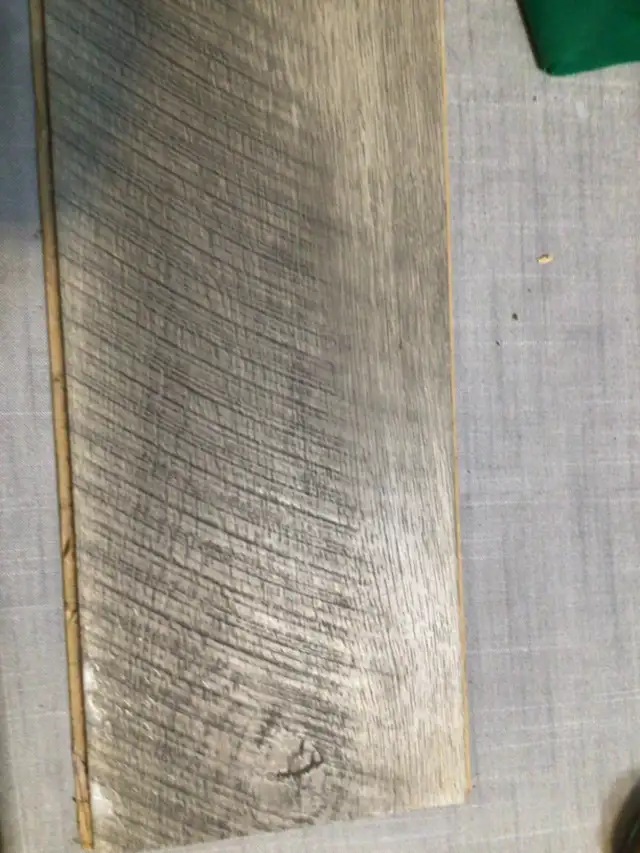 Redwood laminate flooring grey color in Floors & Walls in Ottawa - Image 2