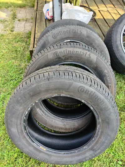 Pneu 4 saisons Continental Taille 205/65R16