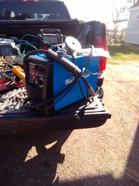 Mig/flux core wire feed welder