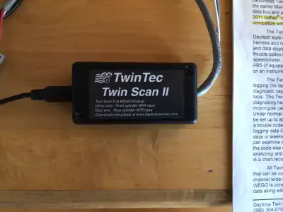 Twin Scan II ABS Low Cost Scan Tool · Compatible with 2001-2014 H-D® fuel injected models using Delp...