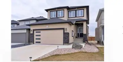 3-Bedroom Home in Bonavista Welcome to this beautiful and spacious 3-bedroom, 2.5-bathroom home loca...