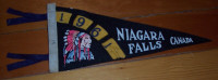 Niagara Falls Canada felt 1961 pennant souvenir w/ tassels