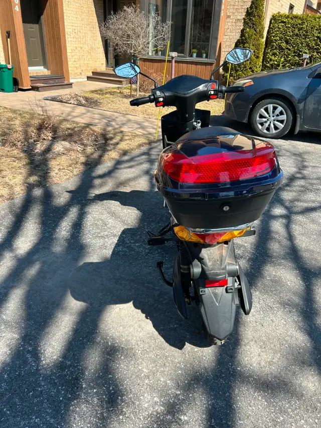 Scooter Electrique - Daymak Arrow in eBike in Longueuil / South Shore - Image 4