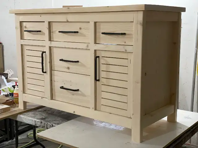 Solid Wood - Bathroom Vanities & Fixtures - Alberta Made in Cabinets & Countertops in Calgary - Image 8