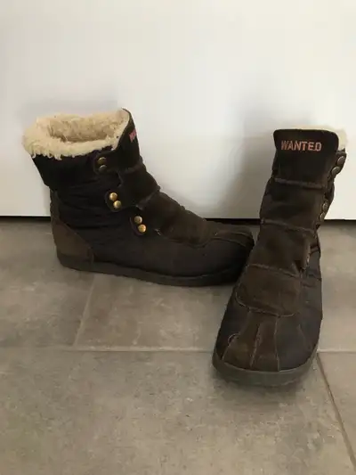Bottes d’hiver femme / adolescente grandeur 6, View more
