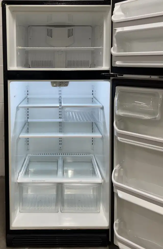 - SALE! Refrigerator “FRIGIDAIRE” H66/W30/D30 in Refrigerators in Barrie - Image 3