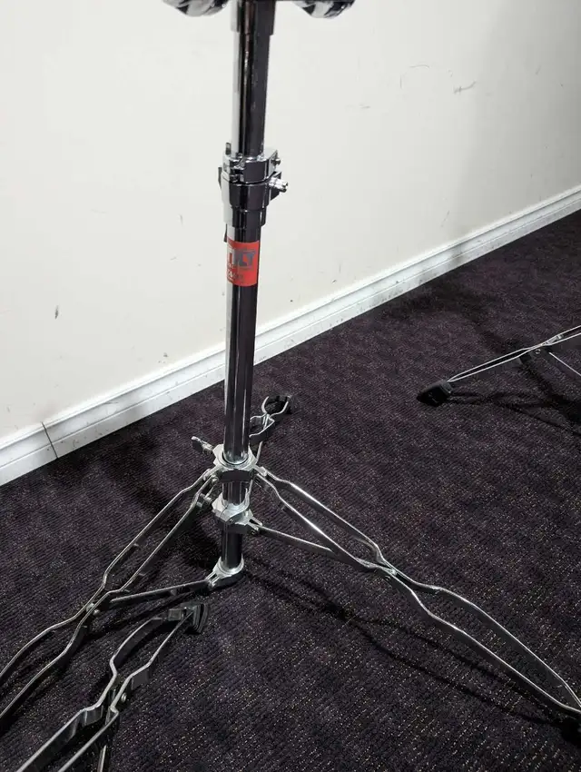 DW and Tama, Double Tom Holder Stands. like new. in Drums & Percussion in Oshawa / Durham Region - Image 7