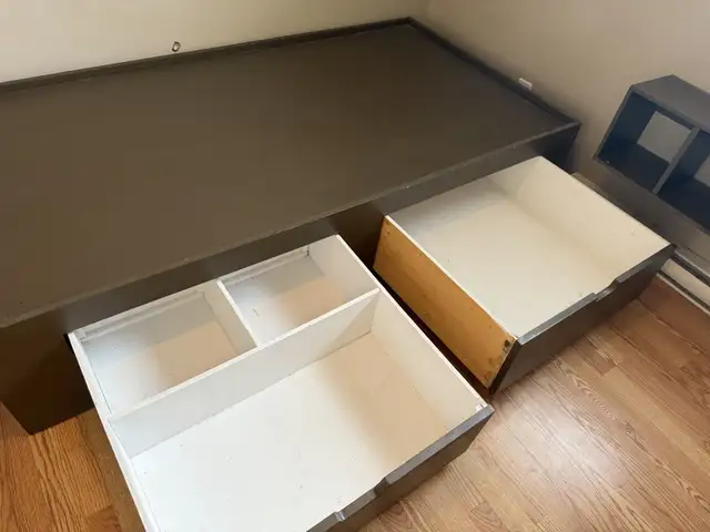 DERNIÈRE CHANCE!  Base de lit simple fait main in Beds & Mattresses in Sherbrooke - Image 3